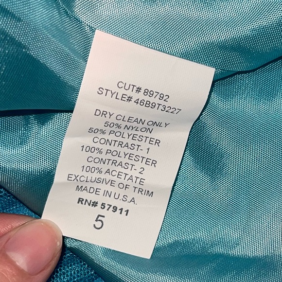 Blue Backless Dress with Pockets - Picture 5 of 9